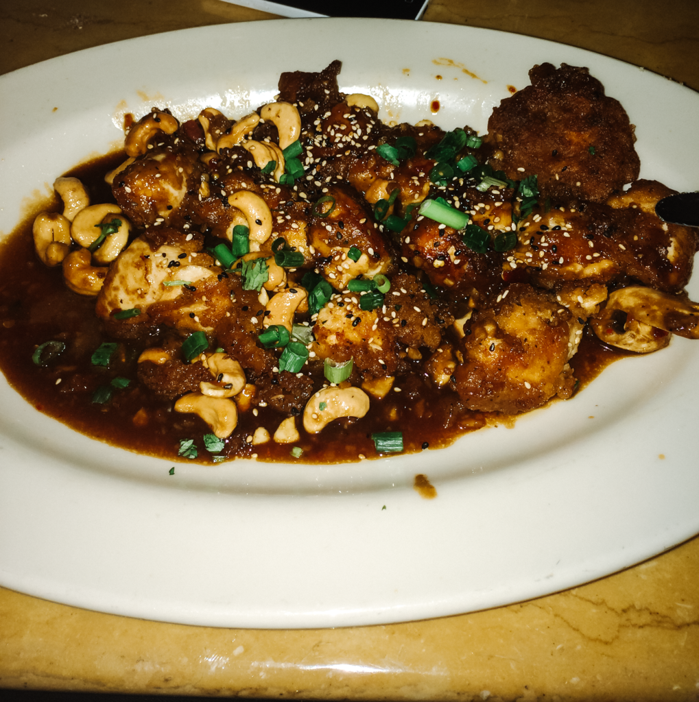 Delicious chicken & cashew nut dish - Cheesecake Factory