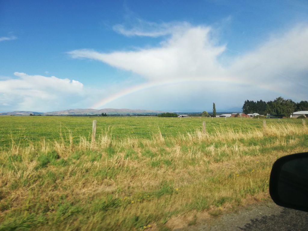 Nice rainbow on the road to Te Anau