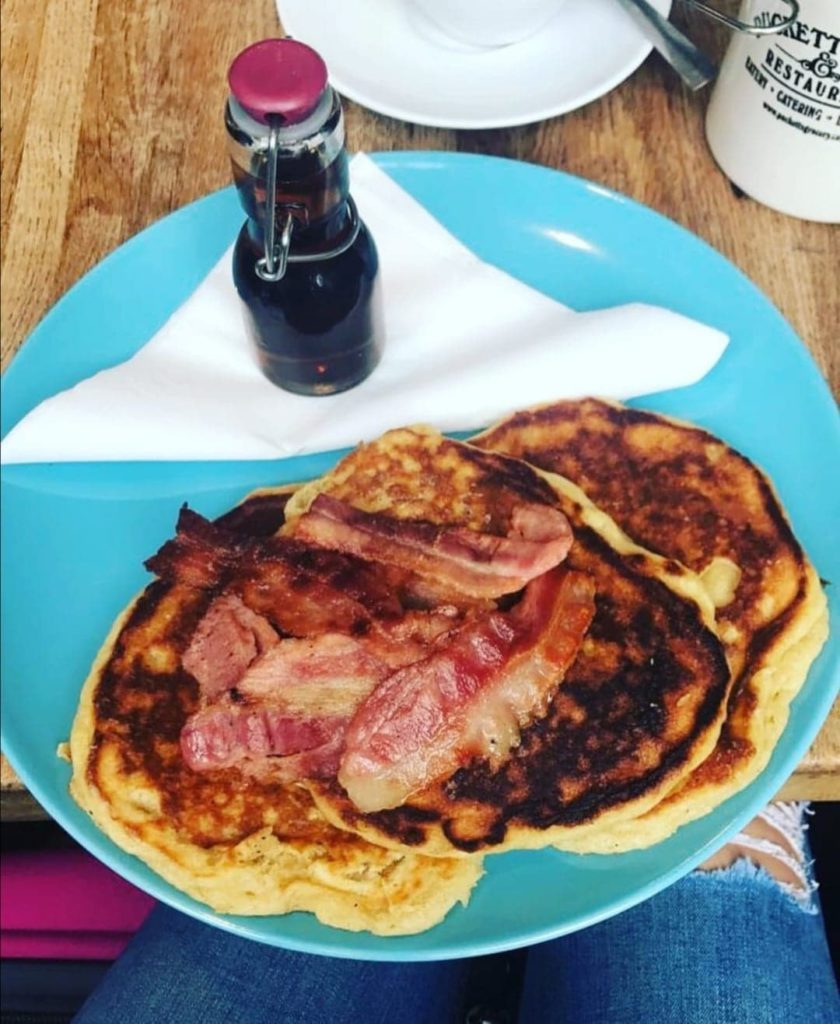 'Tennessee Buttermilk Pancakes' with maple syrup - Bluebird Cafe